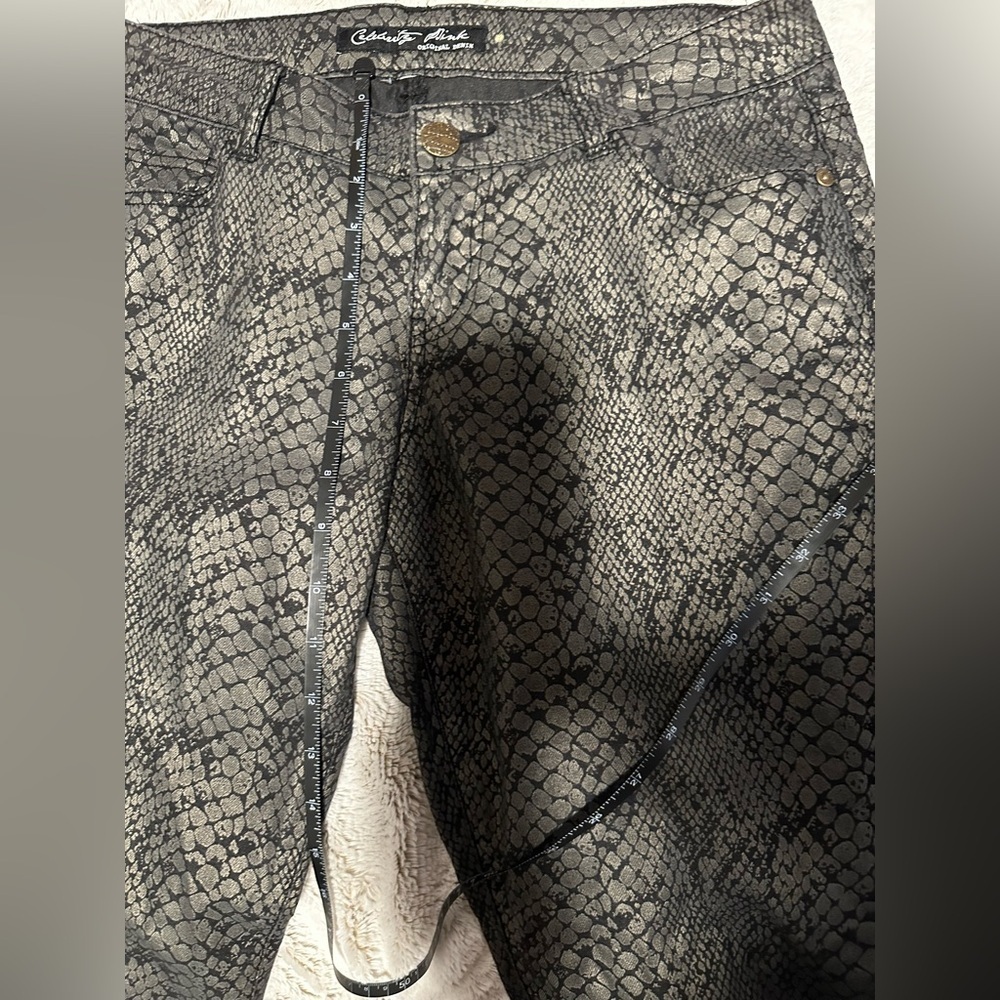 Celebrity Pink Junior’s Snake Print Skinny Leggings Jeggings Pants - Picture 3 of 16